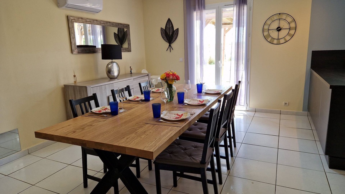 Podensac House | Family home in the heart of Podensac