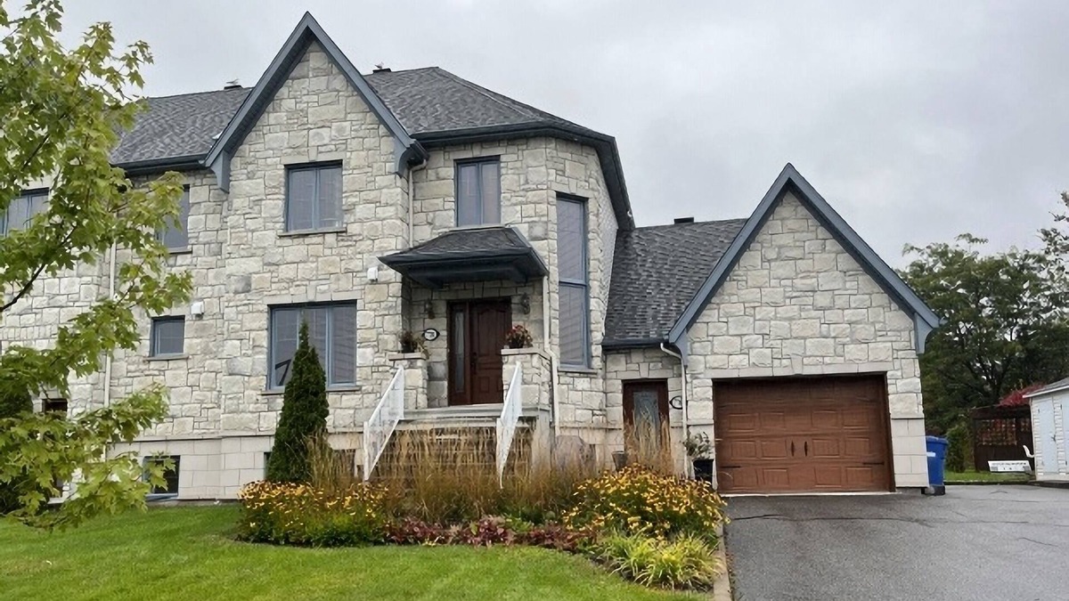 Neufchatel Est–Lebourgneuf House | Family home in the heart of Quebec