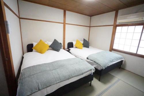 Nishi Villa | Family Home Osaka Kujo Guest House