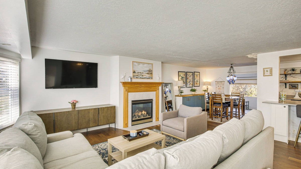 South Ogden House | Family Home w/Games & Fenced Yard in South Ogden