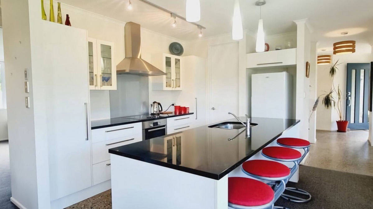 Redwood Valley House | Family home with large private garden