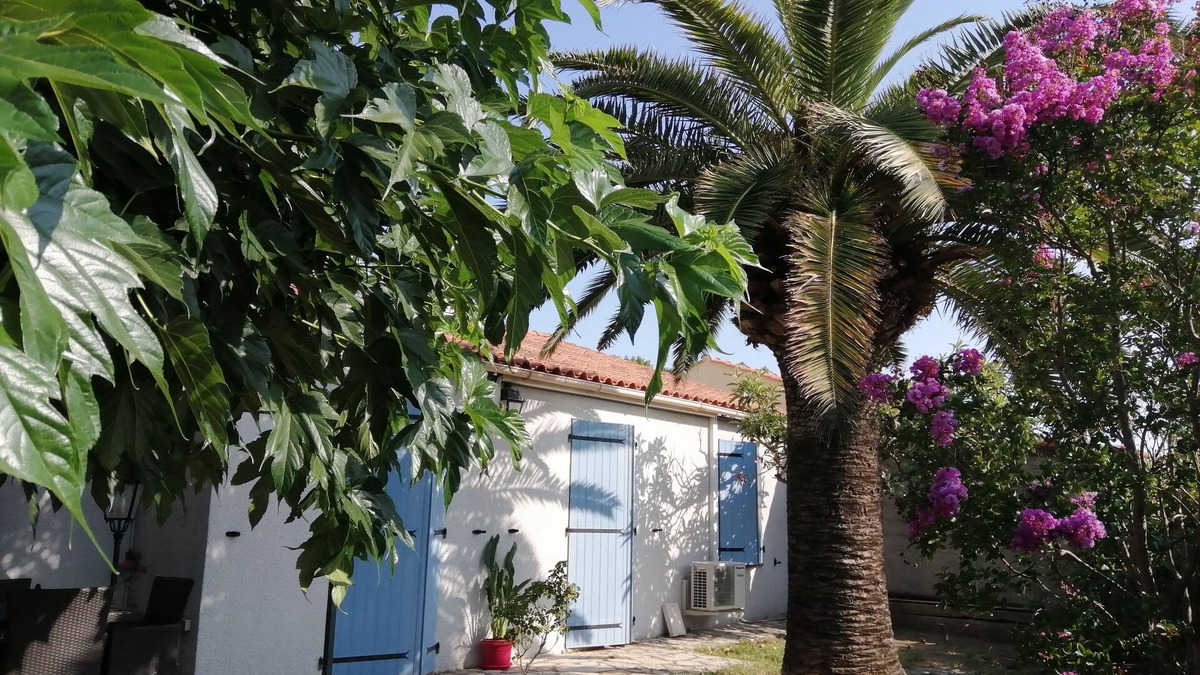 Canohes House | family house 80 m² near sea and mountains