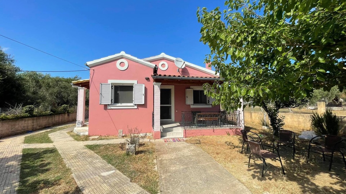 Linia Resort | FAMILY HOUSE BY ISSOS BEACH, CORFU, GR