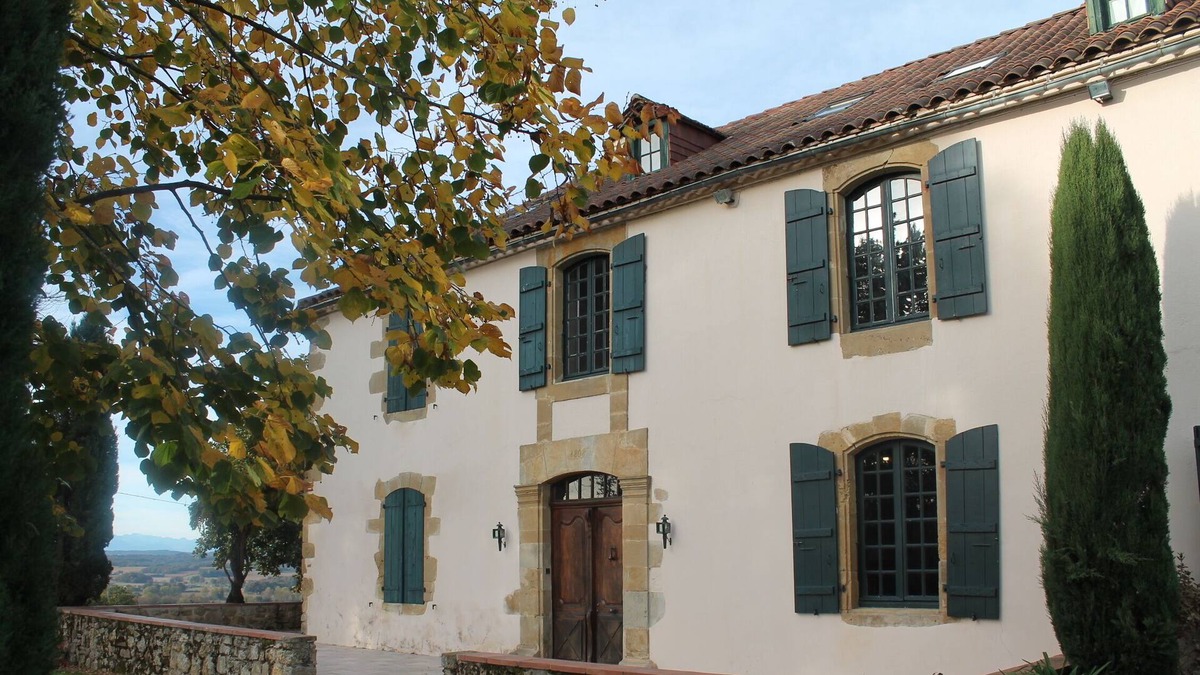 Beaumarches House | Family House Gers breathtaking view Pyrenees -10% ON JULY