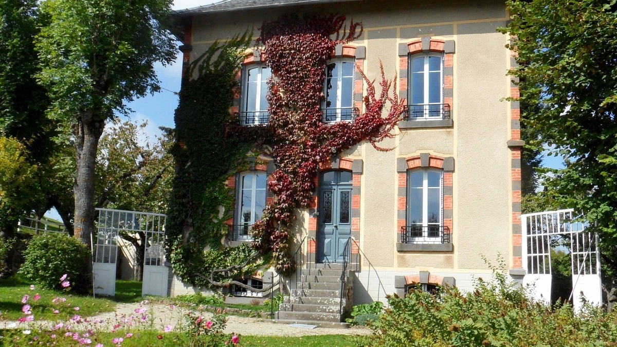 Saint-Flour House | Family house in the heart of the Cantal