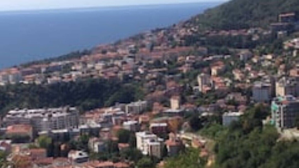 San Giovanni-Chiadino-Rozzol Apartment | Family House near Suban Restaurant