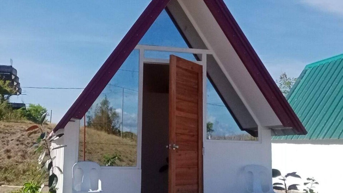 Pasuquin Villa | Family House to enjoy by the beach