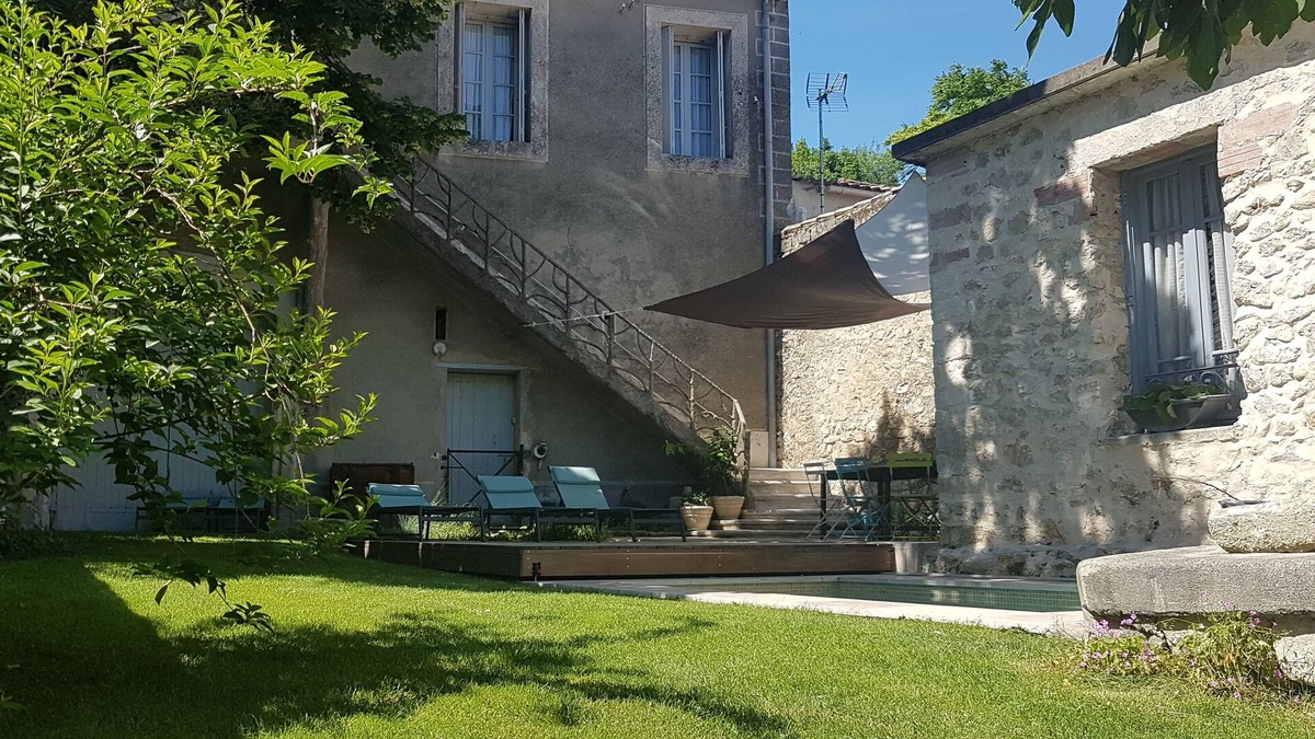 Assas House | Family house winemaker Loizo