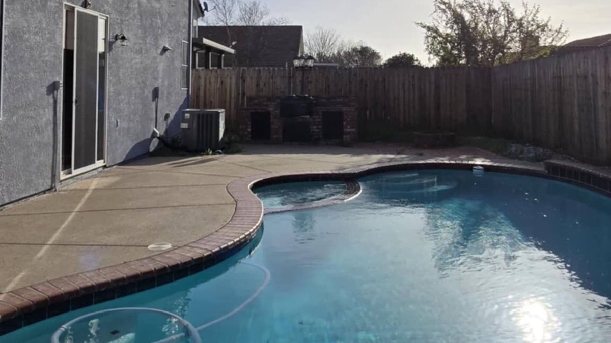 Elk Grove House | Family & kids Home for Non-Smoking guests