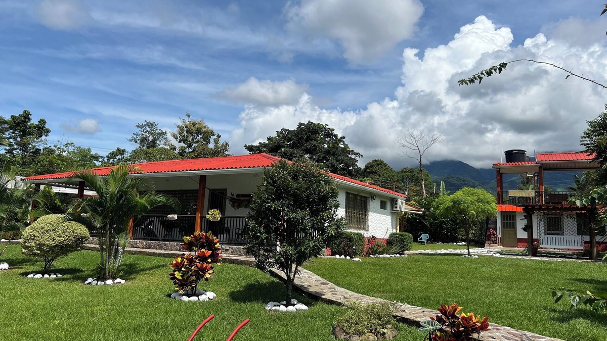 Restrepo House | Family lodge Finca La Faraona in Restrepo, Meta.