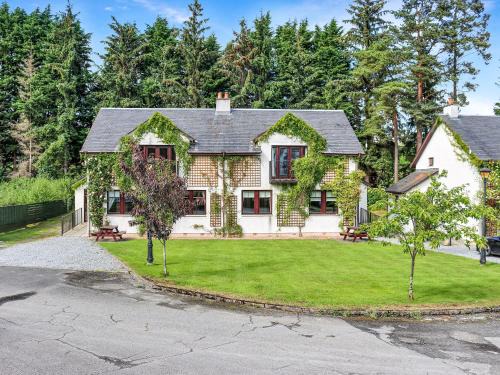 Pitlochry House | Family Lodge No 3 - Uk45692