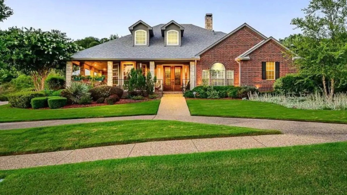 Cedar Hill House | Family Oasis 5 miles from Joe Pool Lake