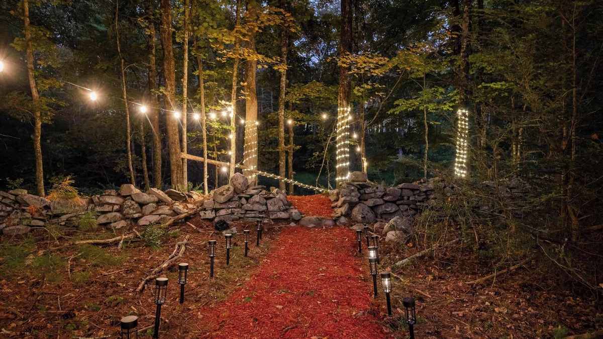 Sparrow Bush House | Family Oasis Pool, Firepit, Creek, Near Delaware