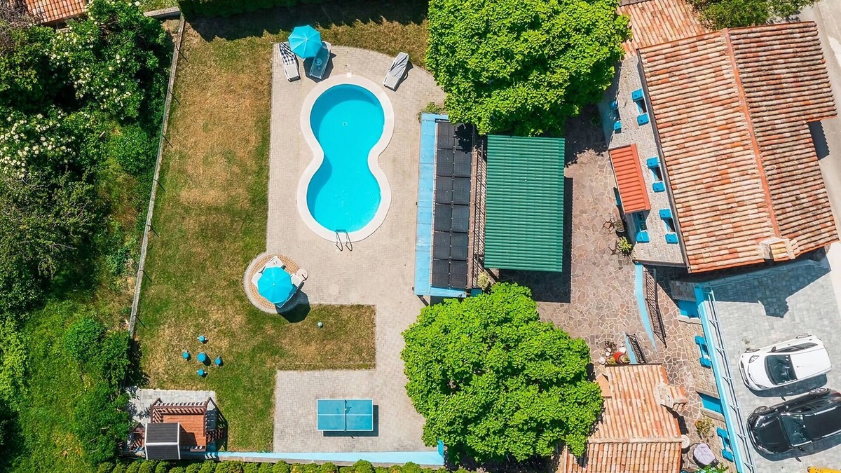 Buzet Villa | Family oriented, vintage stone villa w/pool in the hearth of Istria.