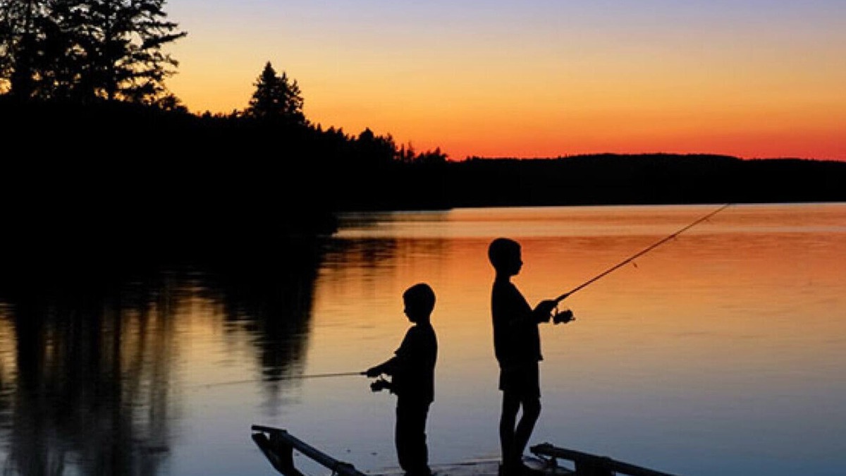 Port Loring Cottage | "FAMILY & PET FRIENDLY RETREAT" with lakefront view #3