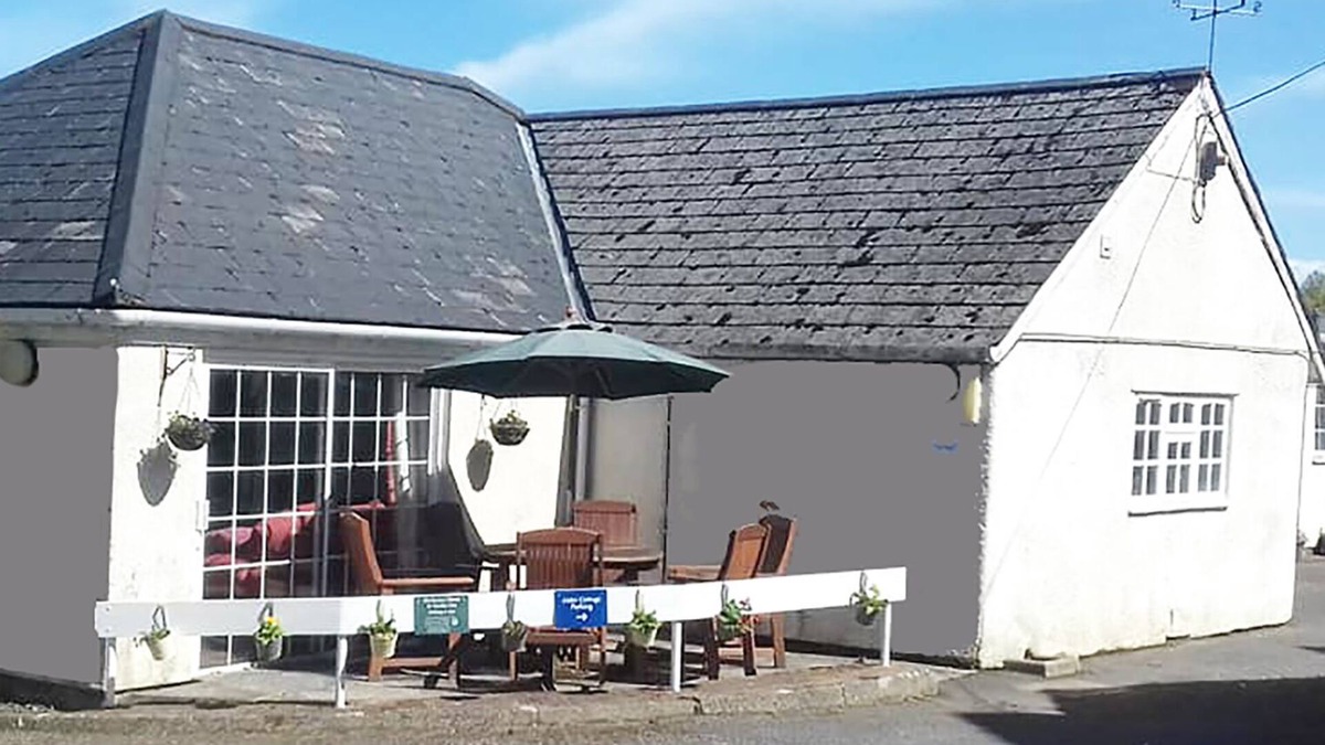 Christchurch House | Family & pet friendly wheelchair accessible bungalow, edge Exmoor, sleeps 6 - 14