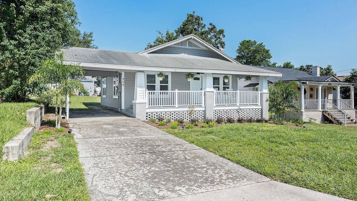 Lakeland House | Family & Pet Friendly Home near TigerTown & Downtown Lakeland