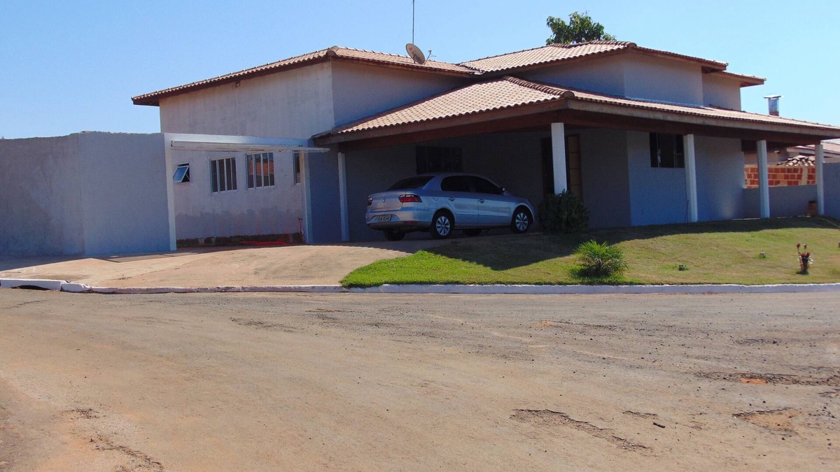 Guaraci House | Family Ranch ...