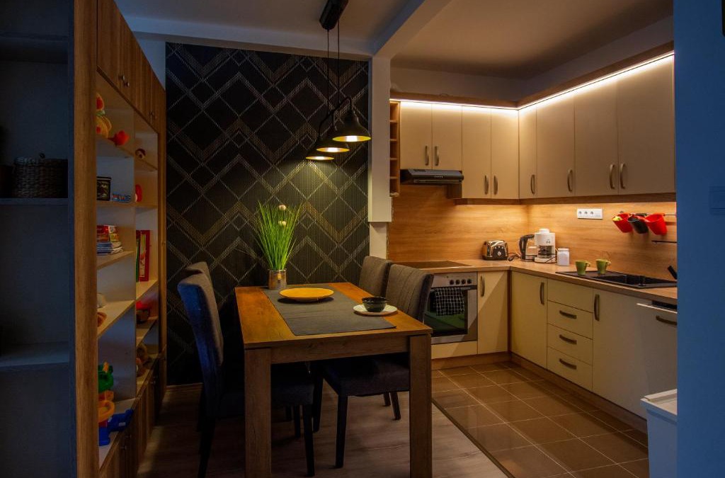 Eger Apartment | Family Residence