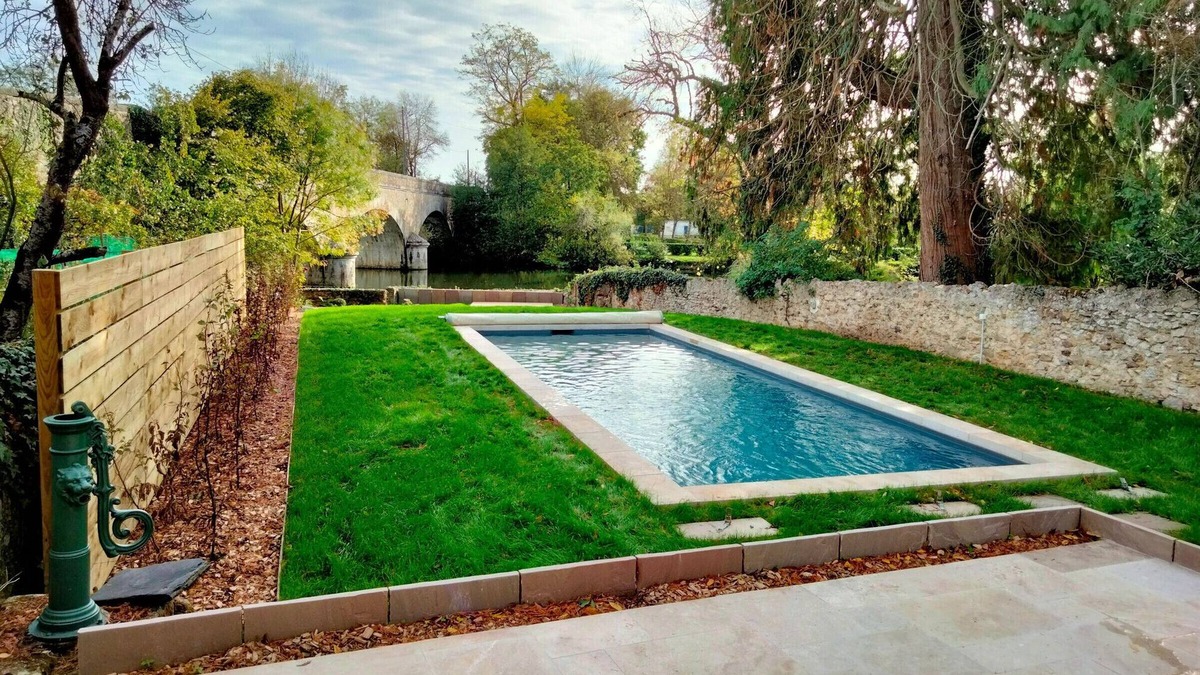 Bazouges-sur-le-Loir Cottage | Family Retreat: Heated Pool, Garden, Near Zoo & Le Mans Circuit