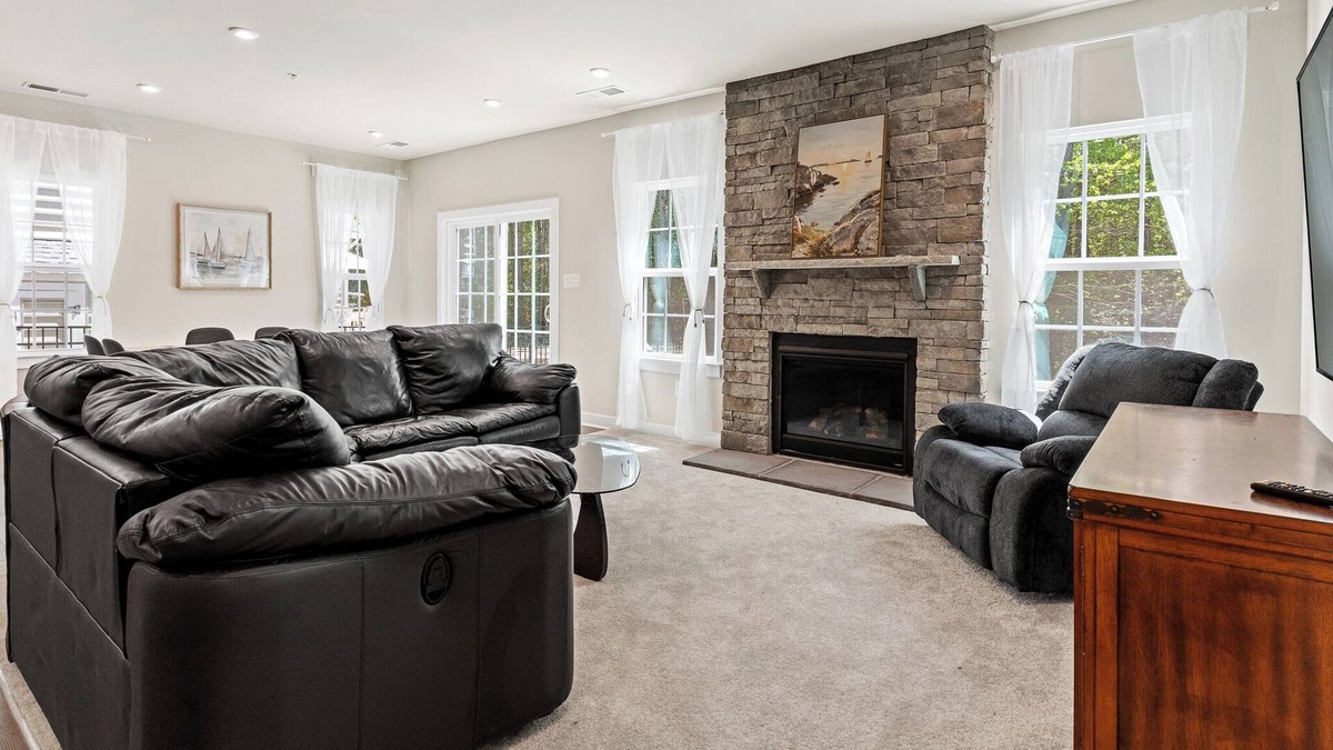 Bayside House | Family Retreat at Bayside | New 6BR Home Minutes to OCMD and Assateague
