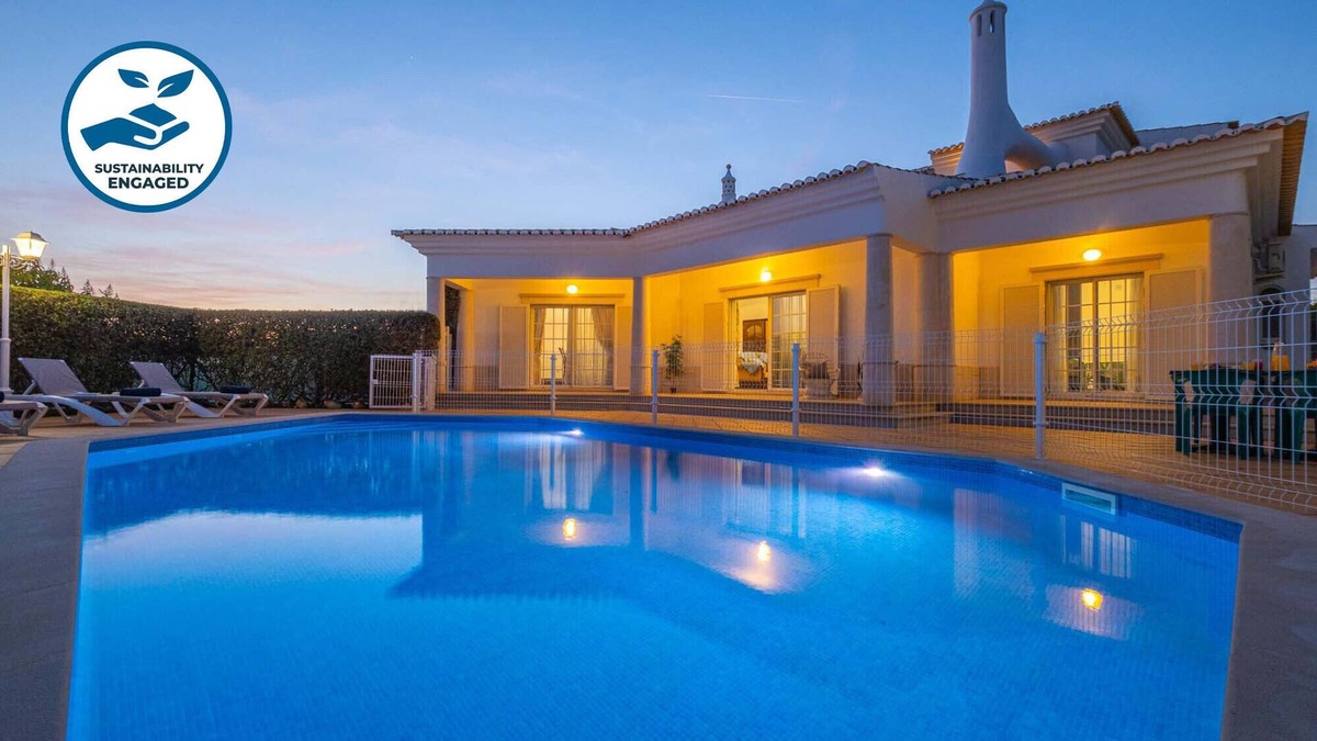 Cerro do Ouro Villa | Family retreat w/heatable pool & BBQ