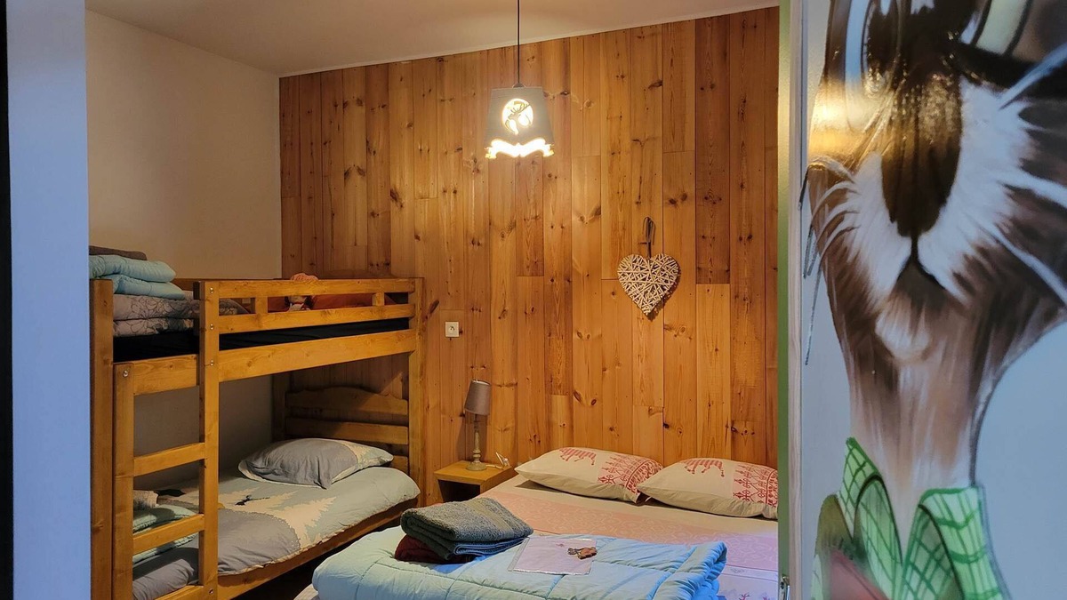 Artigues Apartment | Family room (bed 140cm + bunk bed 90cm)