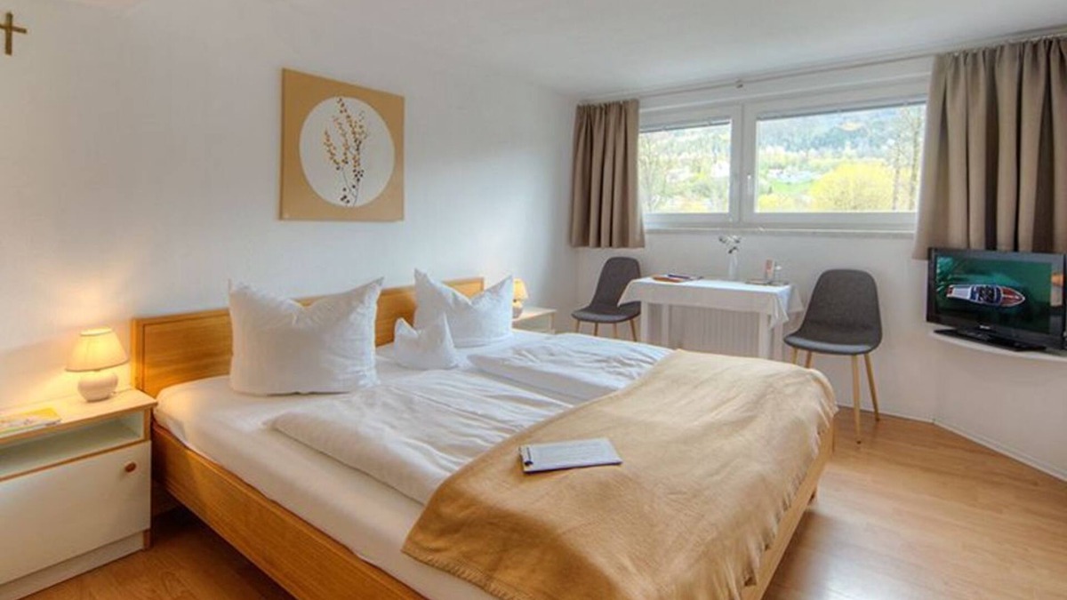 Mondsee Cottage | Family room Wildeneck - Seepension Hemetsberger