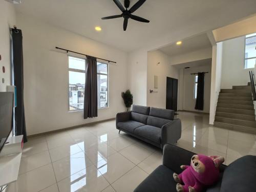 Padang Serai House | Family Room with Private Bathroom