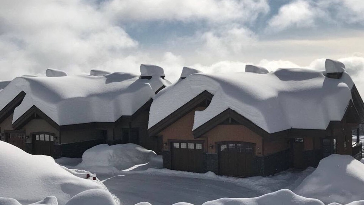 Big White Ski Resort Cabin | Family Ski Retreat at Big White