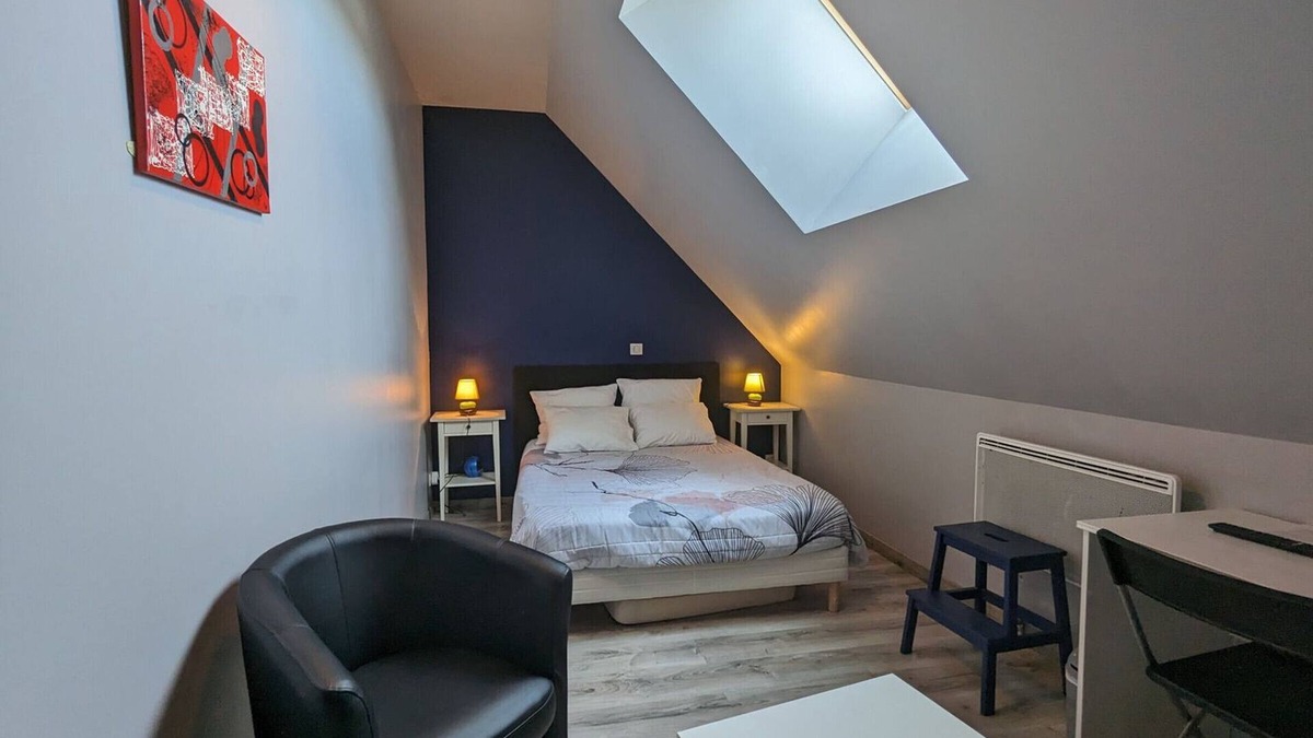 Neuvy-Saint-Sepulchre Bed & Breakfast | Family Suite with Breakfast, Terrace, and Private Floor - Neuvy-Saint-Sépulchre