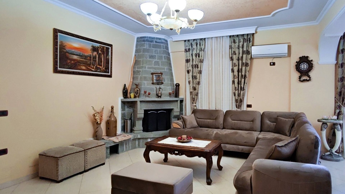 Vlore Villa | Family Suite