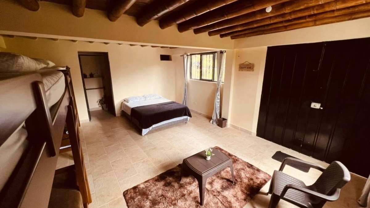 Filandia Cottage | Family Suite for 6 with private bathroom and living area