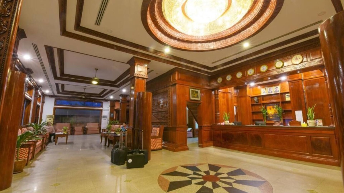 Taphul Village Area Hotel | Family Suite Room with Pool View at Angkor Year Theme Hotel