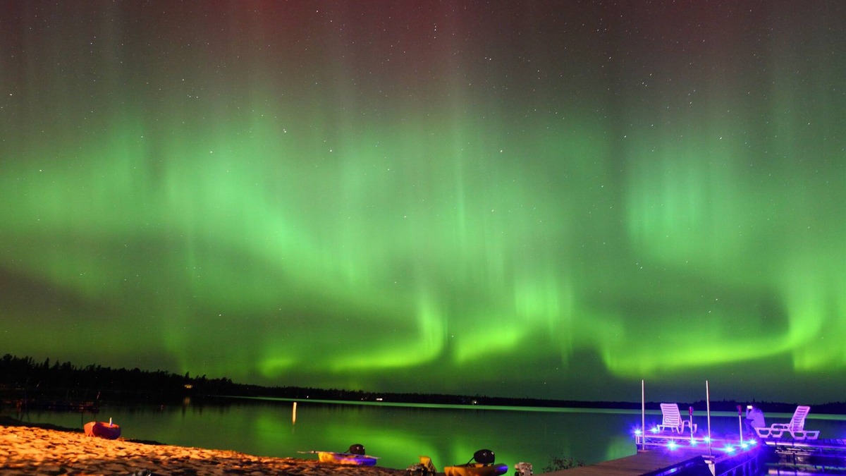 Manitoba Cabin | "Family Tides" Enjoy our sandy beach!