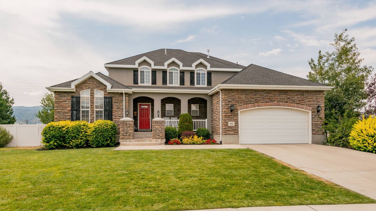 Heber House | Family Vacation Home 10 Minutes to the Deer Valley Gondola.