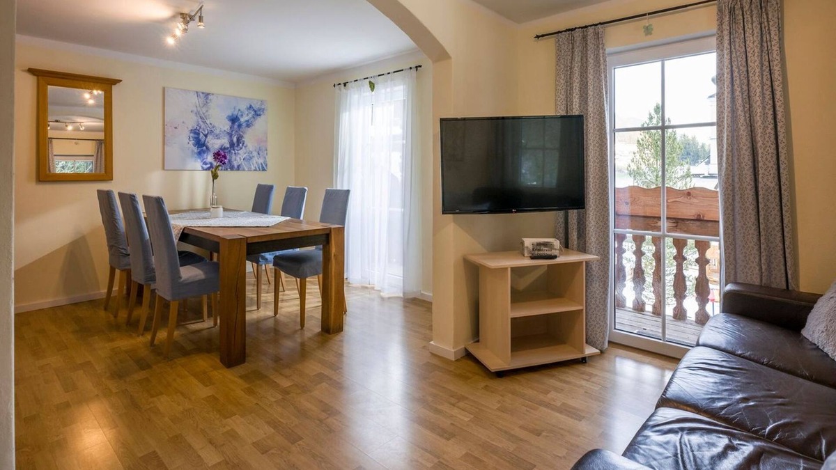 Landl Apartment | Family vacation in Thierseetal: Large holiday apartment 16 in Tyrol - family paradise MoNi