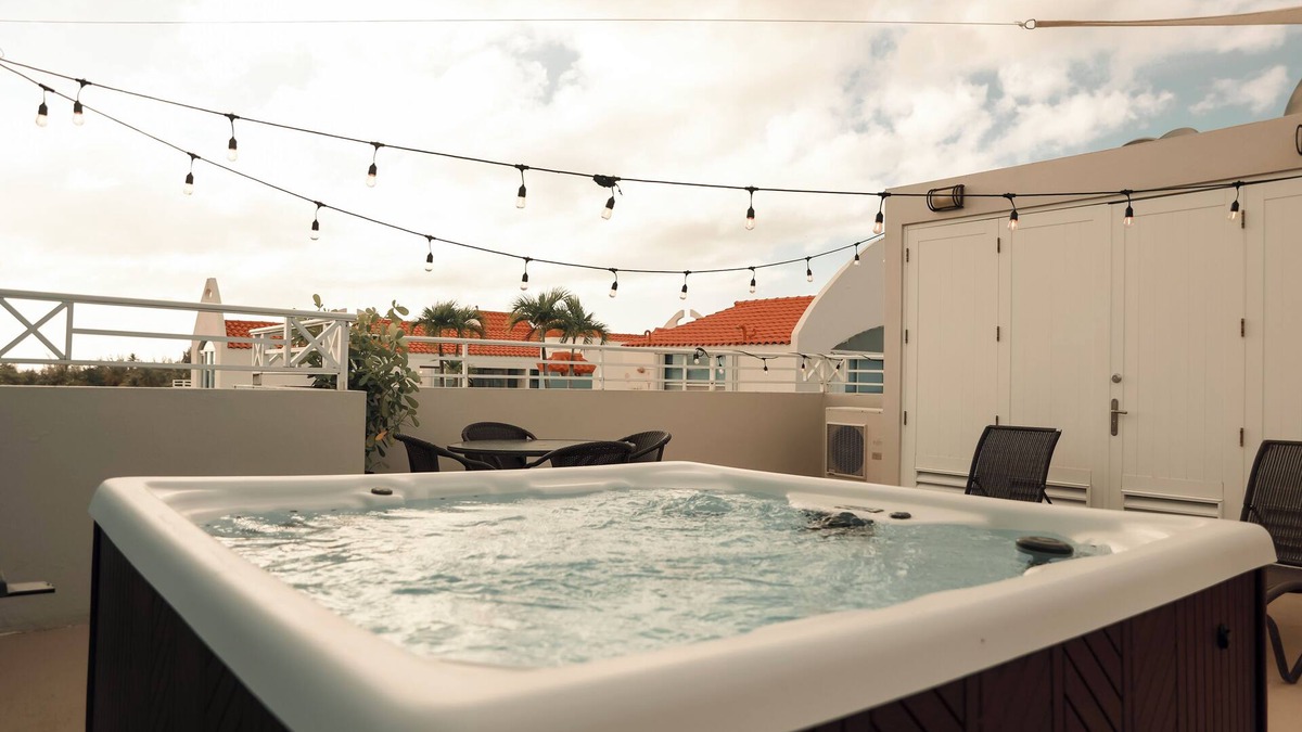 Vilomar Apartment | Family Vacation Penthouse in lovely Luquillo with WiFi, AC