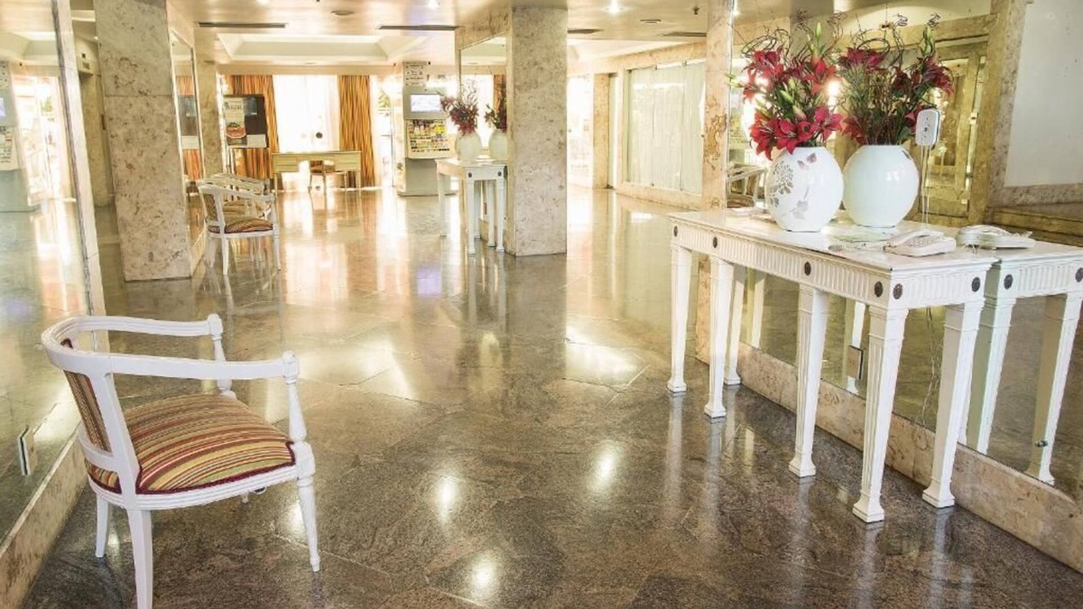 Vitoria Apartment | Famous Sol Vitoria Marina Hotel located in best located part in Salvador Bahia