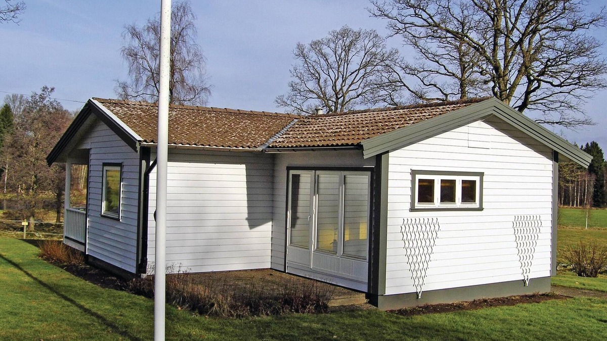 Smalandsstenar House | Fancy a vacation with a catch guarantee.