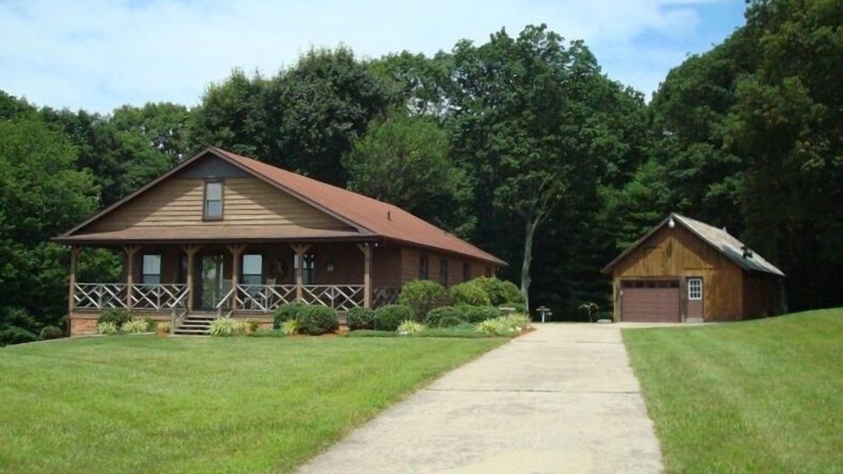 Fancy Gap House | Fancy Gap Cabin, Blue Ridge Parkway, Virginia