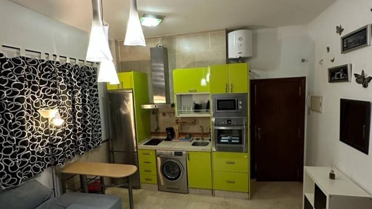 Bailen-Miraflores Apartment | Fantástic Apartment the Center