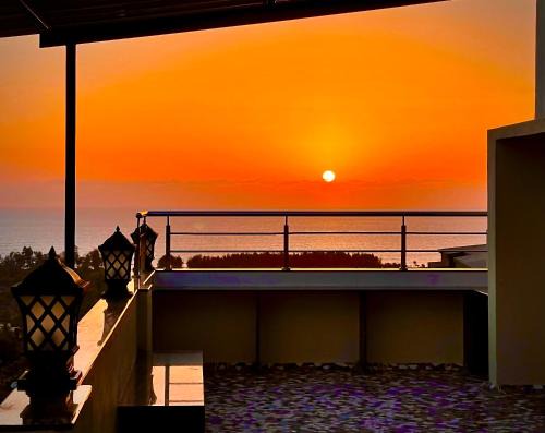 Ganpatipule Apartment | Fanta Sea Home Stay - 2BHK Private Terrace Sea View