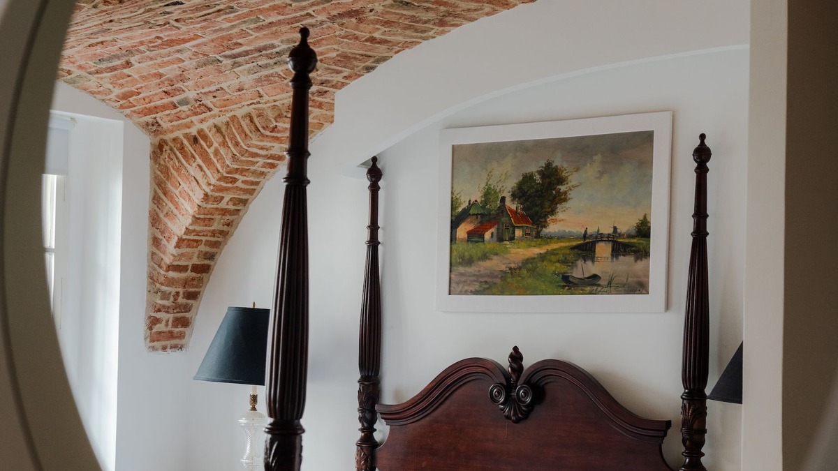 Donji Grad Condo | Fantabulous Old-Town Condo