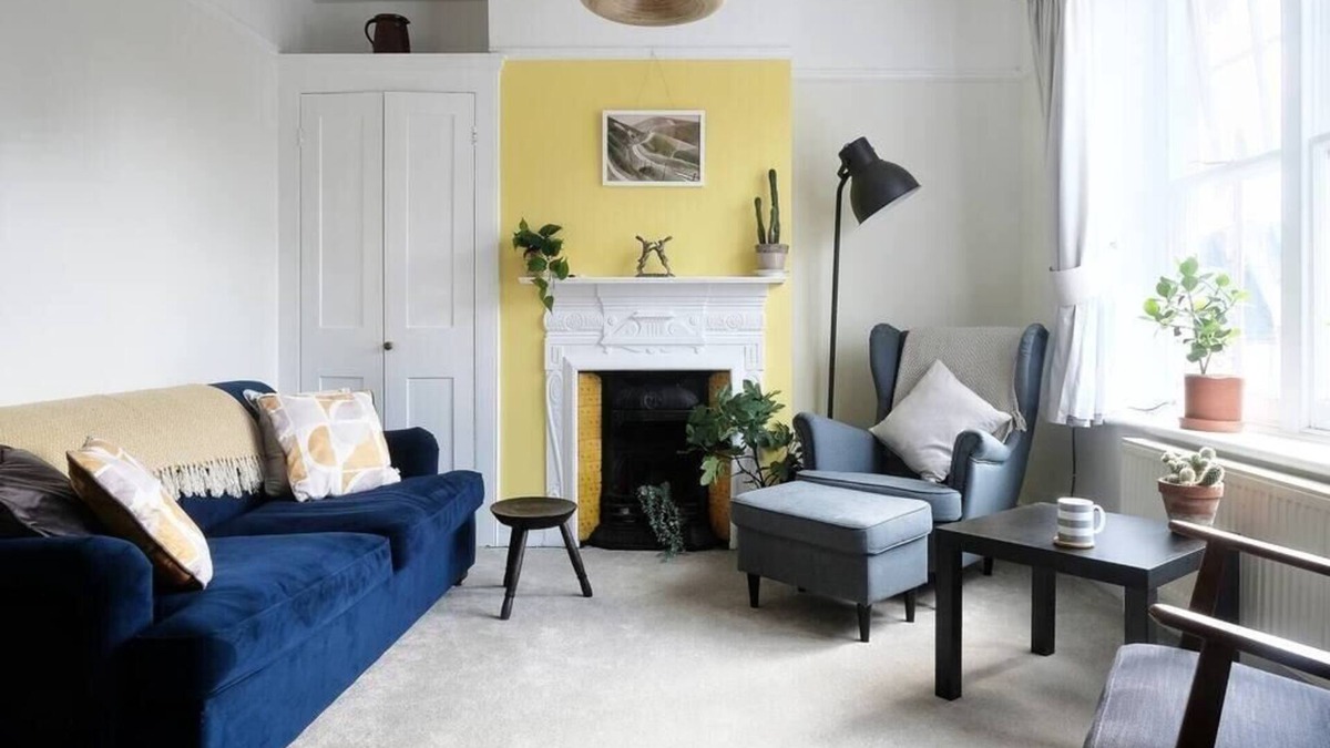 Lewes Condo | Fantastic 2BD Victorian Apt - 4 adults and 1 child