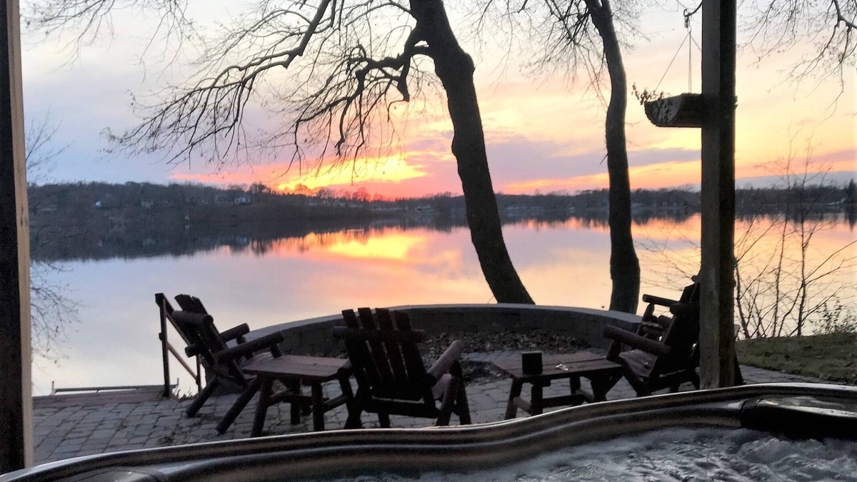 Alexandria House | Fantastic 5 + Bedroom Lake Home You Have to See!nLicense # 1963