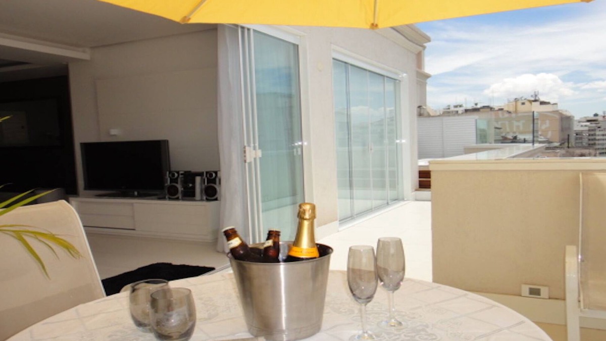 Ipanema Apartment | FANTASTIC 5 STAR PENTHOUSE IDEAL FOR FAMILIES WITH CHILDREN