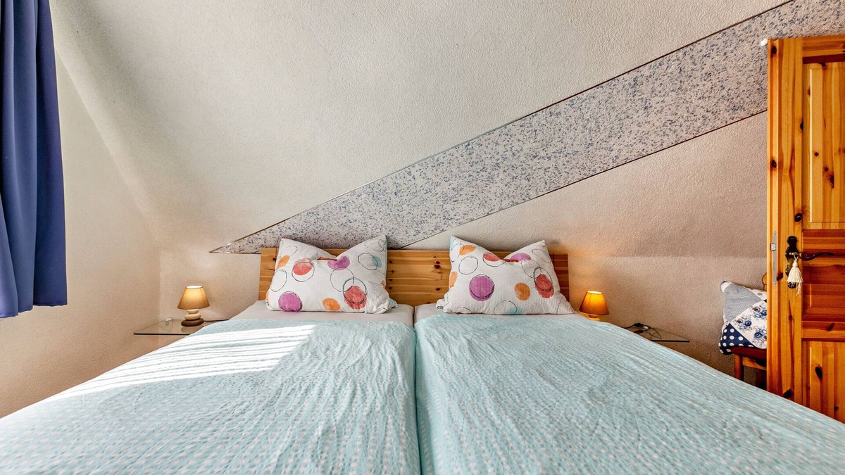 Galmsbull Apartment | Fantastic Apartment "Ferienhaus Riedel" with Garden, Terrace & Wi-Fi