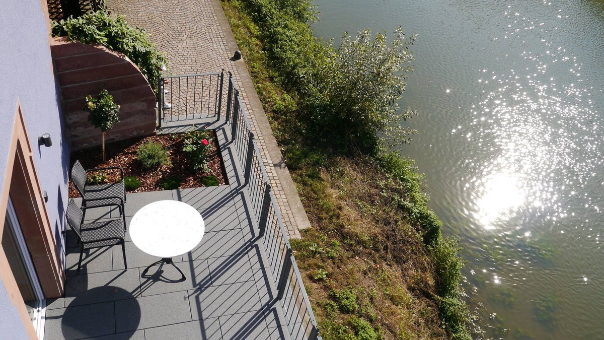 Wertheim Apartment | Fantastic apartments with a sun terrace right on the banks of the Tauber