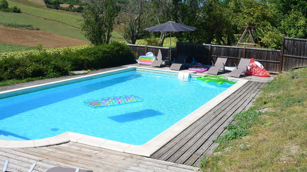 Itzac House | Fantastic barn conversion near Cordes sur Ciel with 4 bedrooms and pool